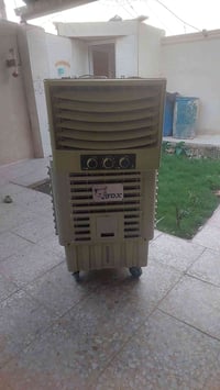 مبرده ام الخرطوم حجمه ٤٠ عاطل مااعرف شنو عطل ابيع هل موجود  0776206035...