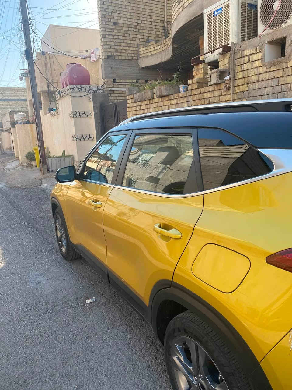 كيا سلتوس موديل ٢٢
فول مواصفات عدا الفتحة
رقم مميز 
حادثها موضح بالصور 
السعر ١٥٩ $ 
مكان بغداد 
***********
