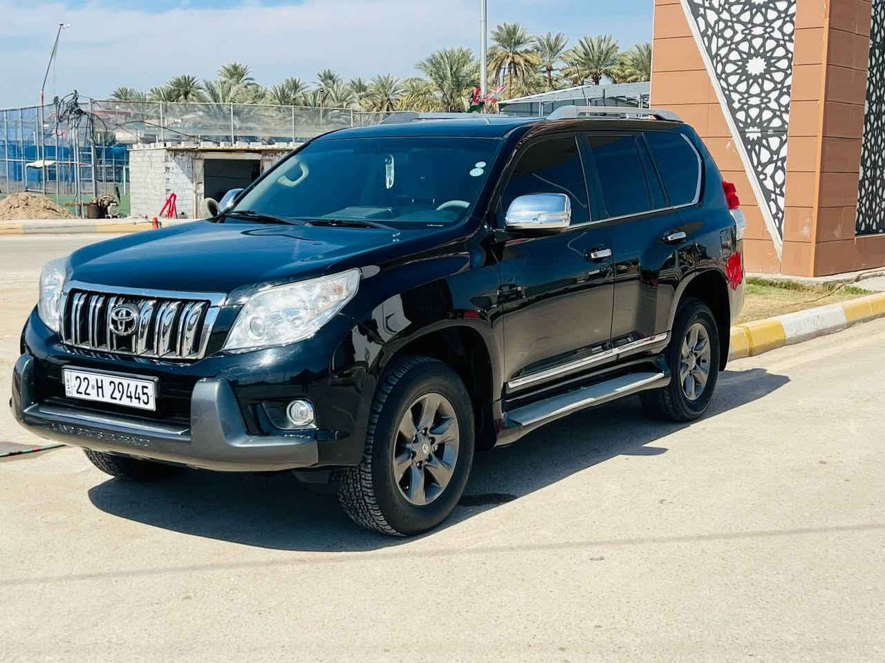 برادو موديل 12 فول دبل تانكي سته سلندر مكفوله بيهه دعاميه اماميه رش سياره حلوه وبيهه جراد كلش قليل با سقف وكله عل شركه السعر 235 وبيهه مجال اتصال 08714222804 اسيا ***********
