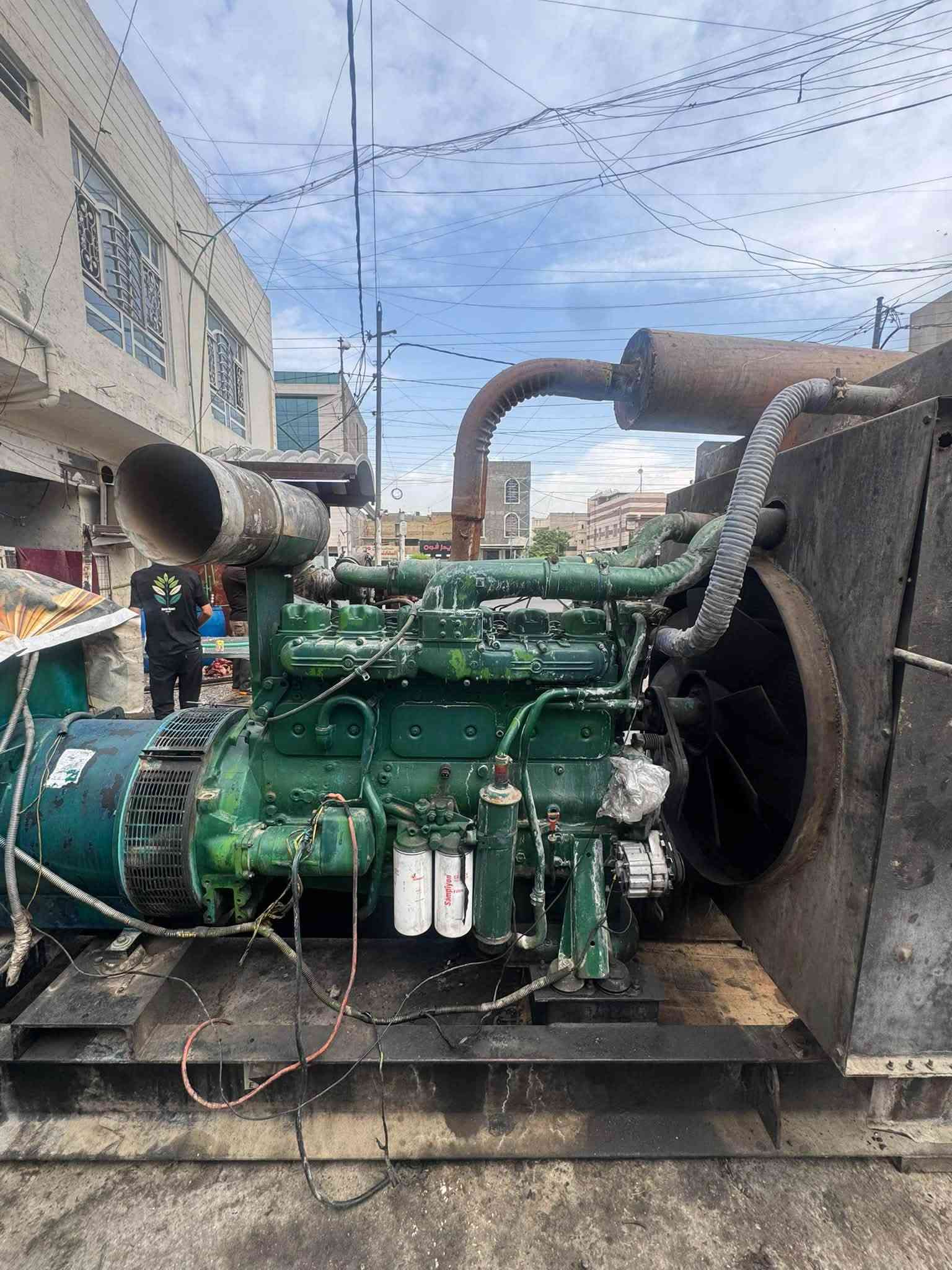 من رخصت الادمن فالفو 122راس توليد 400
بيها خيط بخار 
اتصل  ***********
