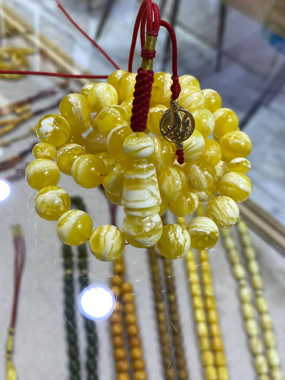 سبحة • ٥٥ خرزة • ١٢٫٥ ملم