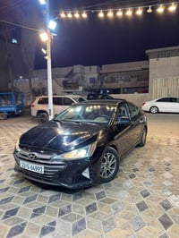 للبيع فقط بدون مراوس النترا 2019   وارد امريكي نص مواصفات   رقمها اربي...