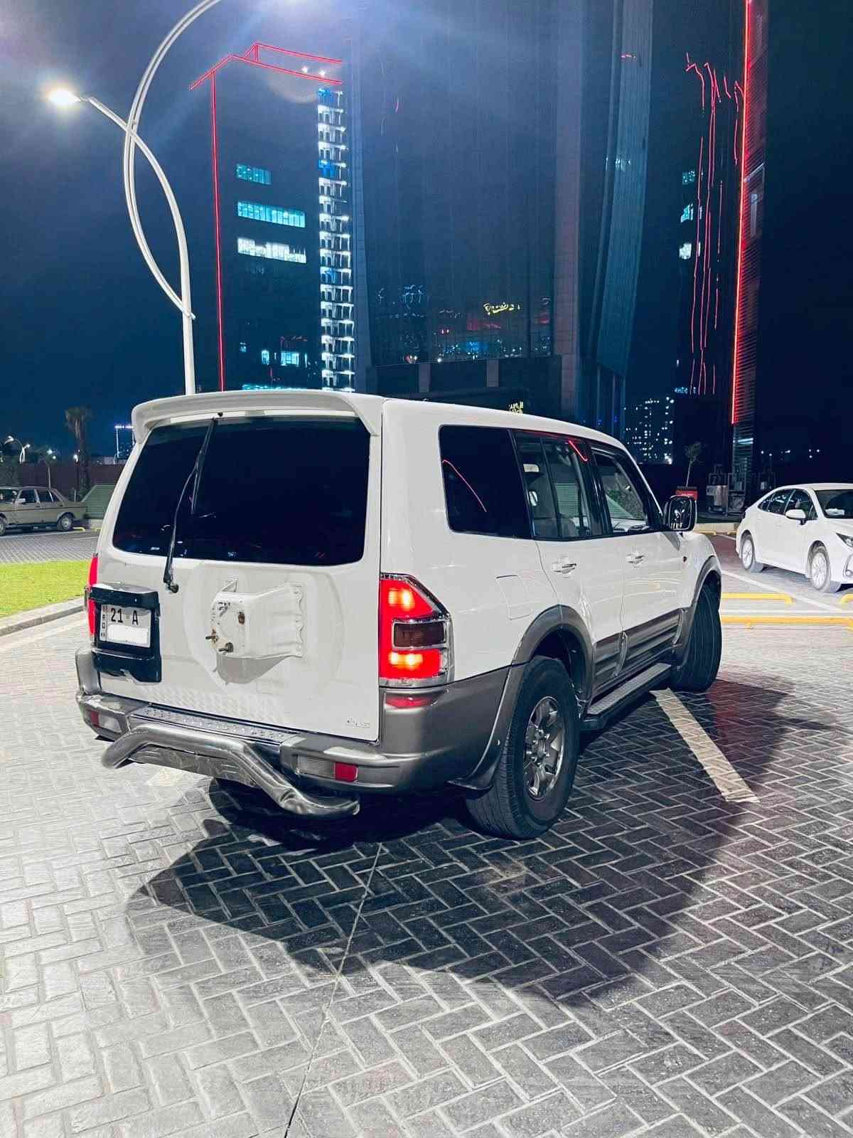 باجيرو ٢٠٠١
گير مكينه شرط
حجم ٣.٥ گير ٥ نمر
تبريد شغال ثلج
تايرات جديده 
حدادية امامية خلفية جديدة 
سنوية ٢٠٢٧ شهر ال ١١
كهربائيات كلها شغاله
سيارة جاهزة و مابيها اي نقص
تحويل وكالة شرط
سيارة بيها قطع صبغ ابيع حزام بدون ضربه
سعر ٦٧ ومجال
مكان السيارة اربيل
*********** دهوك, العراق
