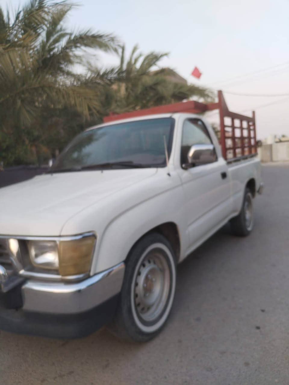 السلام عليكم بيكم 2001 تدفئه تبريد شغالات سياره بلاديه مكفوله،السعر 90 بها مجال قليل لشراي،***********
