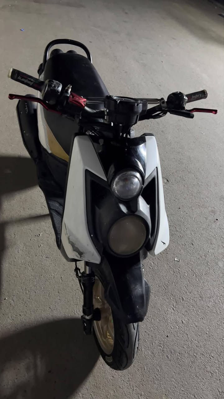 سلام عليكم سكنس جبلي مديل 14دراجه مكفول مكينه دراجه مزوده خارجي لون أبيض سعر خاص ***********عنواني بغداد الحسينية سعر خاص
