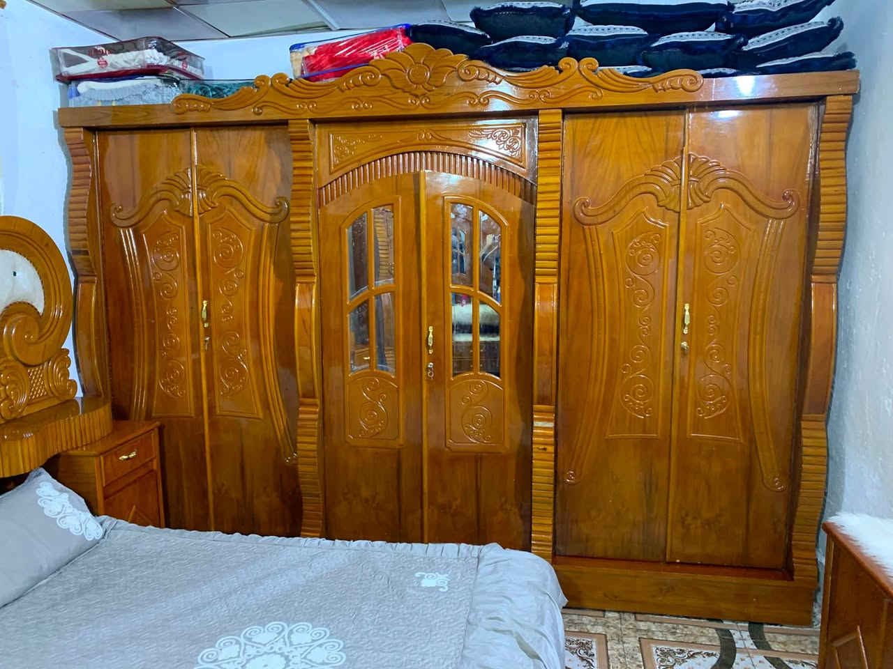 غرفه عراقي تزكام لسعر 850. وبيه مجال لعنوان زبير ***********
