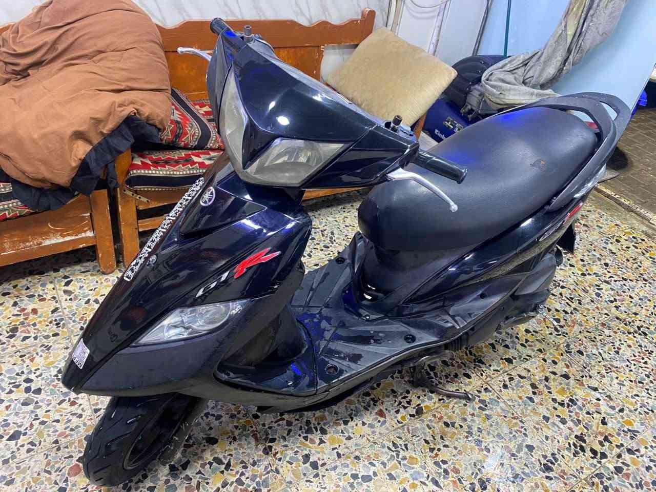 سلام عليكم دراجه ثعلب GTR دراجه مكفوله كفاله عامه من كلشي مكينه كهربائيات تجي اشوف بعينك والدراجه هيه تسولف بنضافتها ولون حلو  وخير من الله ه  ومن كلشي كامل دراجه نكره سلف بأي وقت نعومه كزازه   الدراجه السعر خاص والشراي يتفضل وتساب *********** عنواني بغداد الوشاش المنصور
