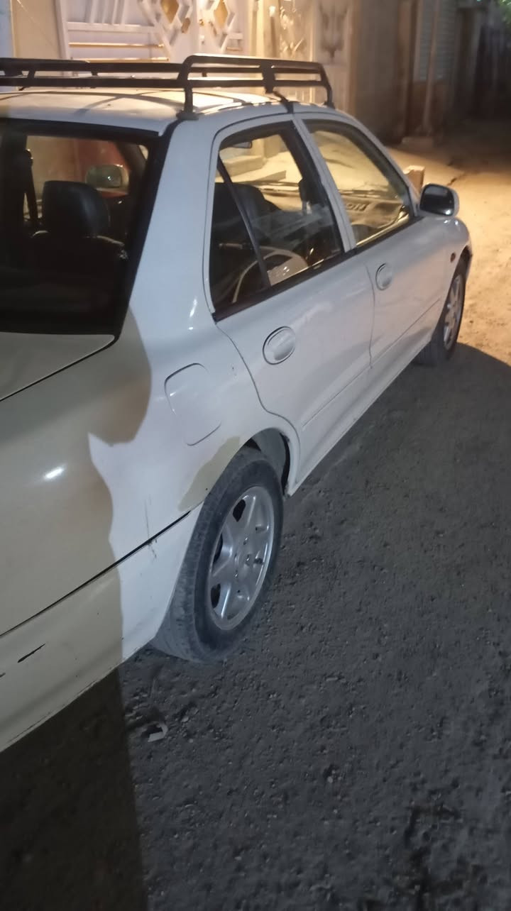 السلام عليكم بروتون للبيع موديل 2004 بغداد مشروع وطني تبريد شغال محرك بدلته ومشط جديد السعر 48 ورقه  هذا رقمي وبي واتساب ***********
