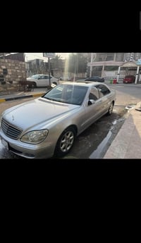 مارسدس للبيع مديل ٢٠٠٤معلايه ٢٠١٣ البيع او مراوس السعر ١٤٥$وبيها مجال٠...