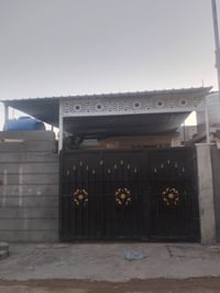 بيت للبيع مساحه 160 بسعر مناسب العنوان ورا المعارض ورا محطه بيت دعيل ل...
