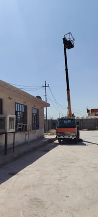 باسكت ١٢م • هيدروليك كهرباء • جاهزة للعمل