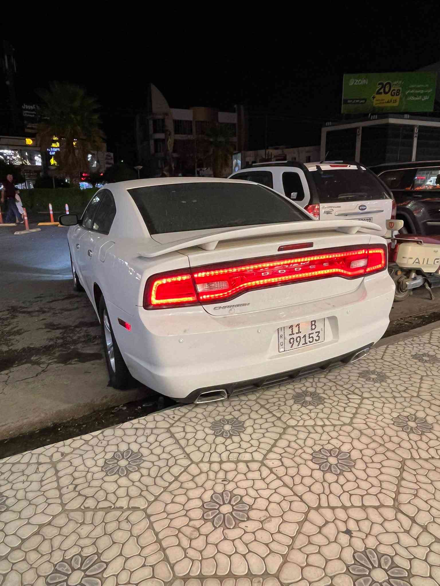 تشارجر SXT • ٢٠١١ • محول باسمي
