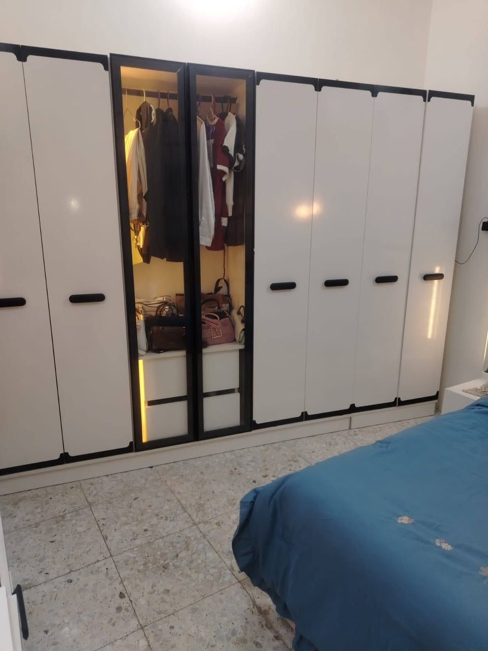 غرفة نوم • استعمال شهر • الخطيب