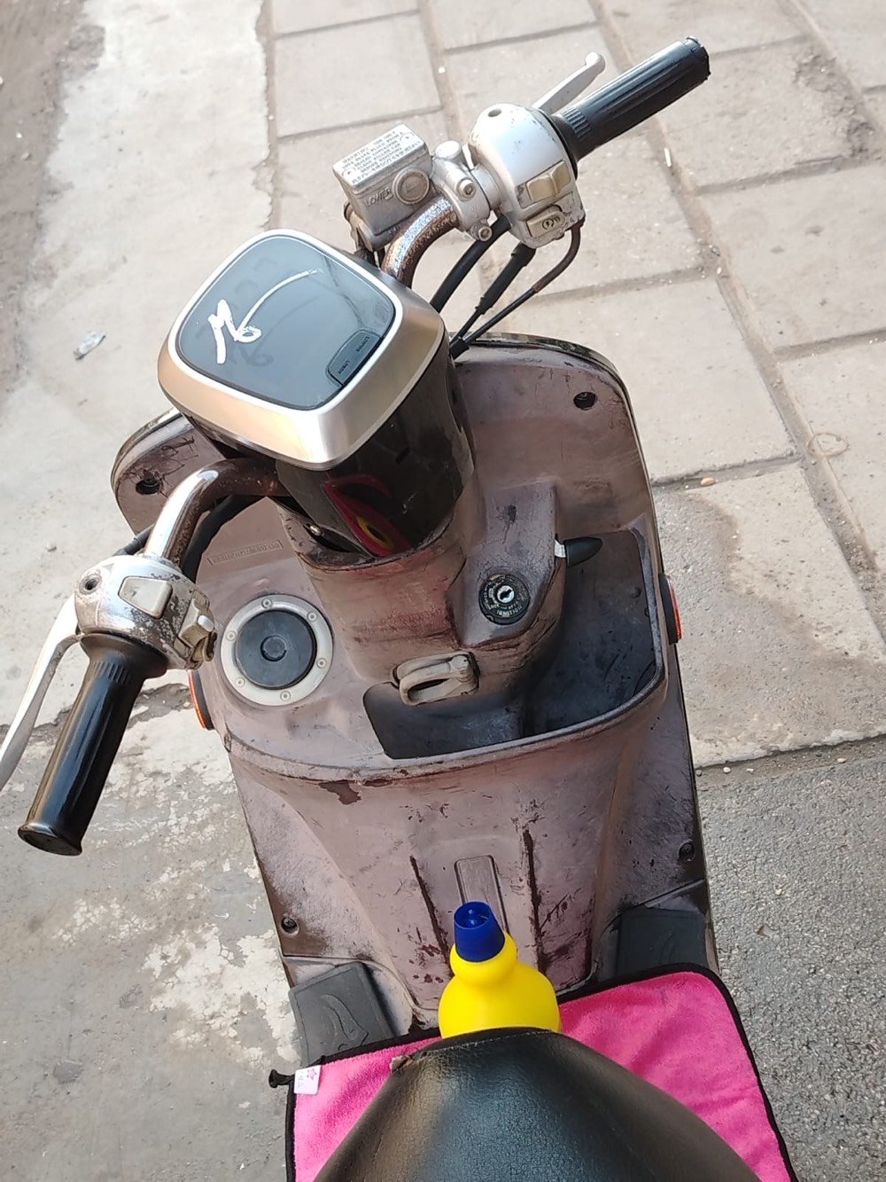 بوليس • ٢٨الف • نقل ملكية
