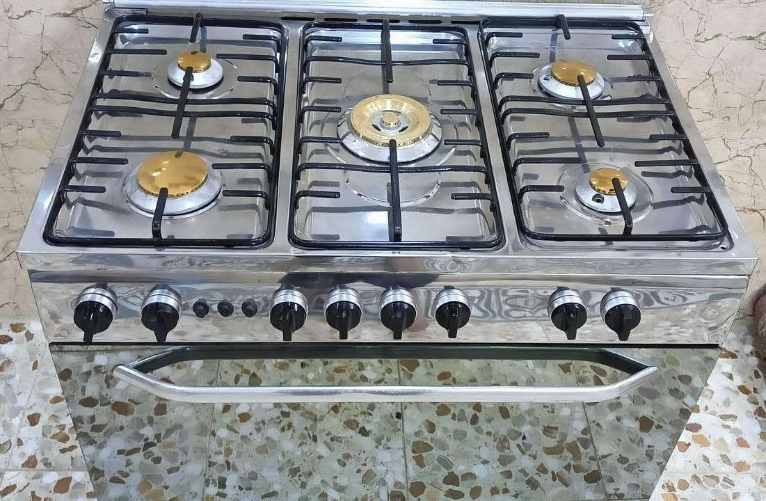 يالله طباخ مصري فريش حديث الجديد 5 عيون نار زركه شرط الفحص عنوان كربلاء للاستفسار *********** كربلاء, العراق
