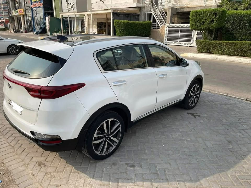 سبورتج 2019 خليجي شركه دوليه العراقيه فول1/1 مواصفات الجيتي لاين السياره مكفوله من الصبغ والتبديل والفتح فقط باردات بيها بسيطه موصفات بصمه بنوراما كشنات كهرباء صندوك كهرباء تبريد قطعتين ماشيه ٨٧ بسمي تحويل ثاني سعرها ١٩٢
***********
