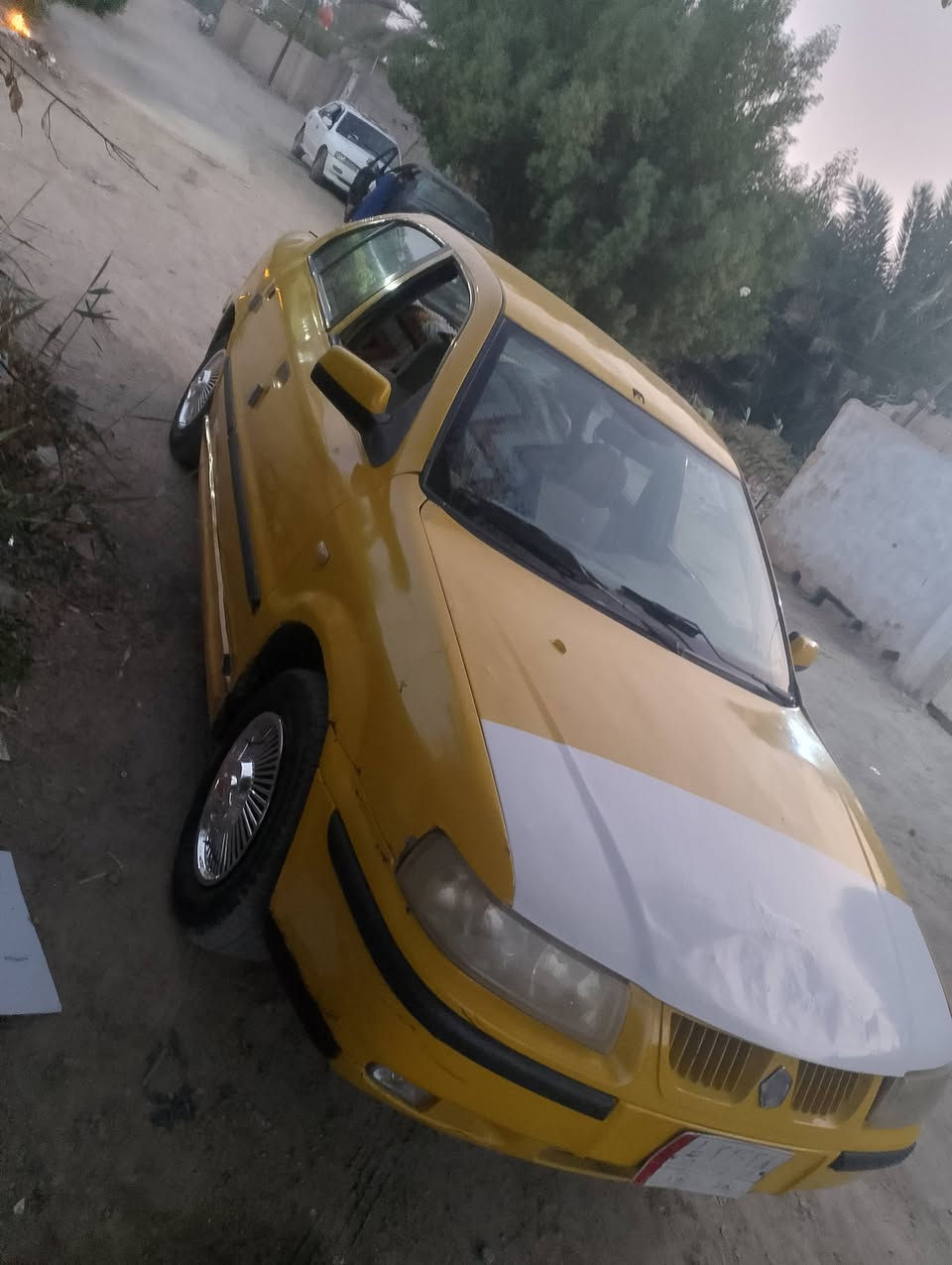 البيع سمند 2009
رقم بغداد سنويه 2023 نافذه
عليه هيه وقرمات 350 الف تنزل من سعره 
محرك وكير كفاله تخم تاير جديد دينمه وسلف وباتري قبل يومين شادهن جدد 
كهربائية كله شقاله حداديه درجه والى
تحويل ويمت متريد مكان سياره بابل جبله سعر 15 رقم تلفون ***********

