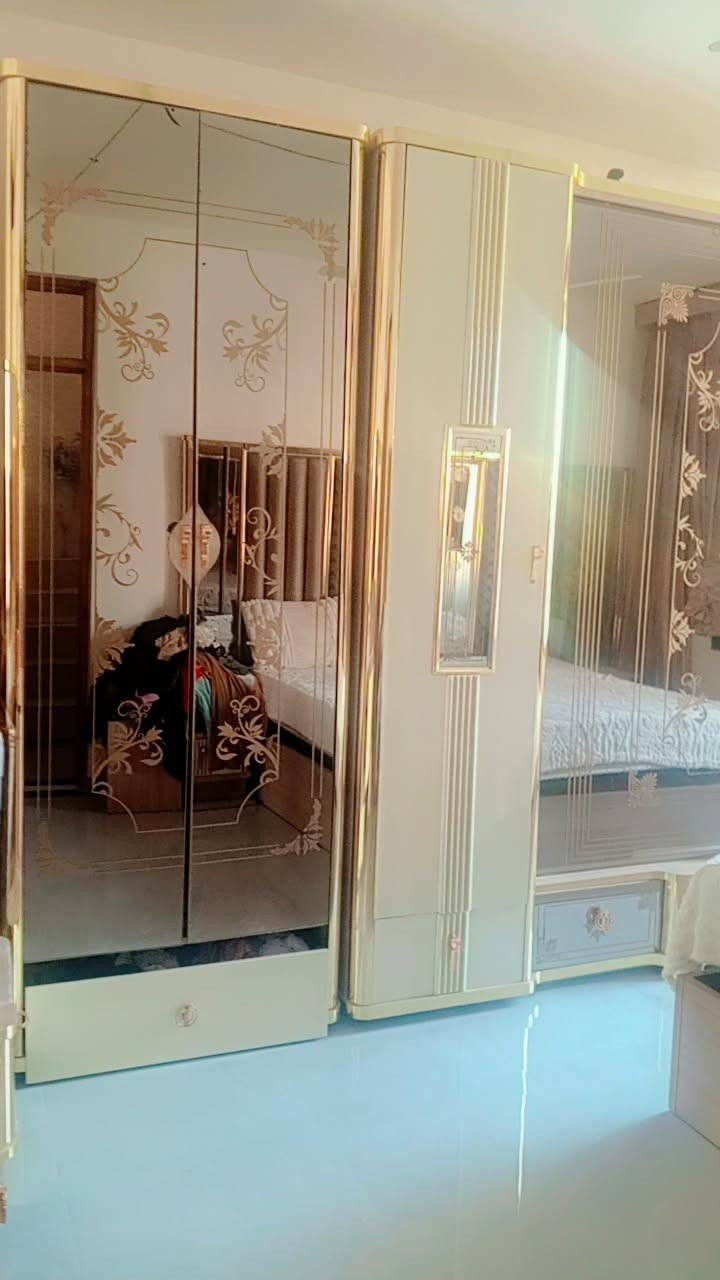 غرفه تركي نضيفه للبيع 
للستفسار الأتصال على الرقم
*********** 
متواجد واتساب
