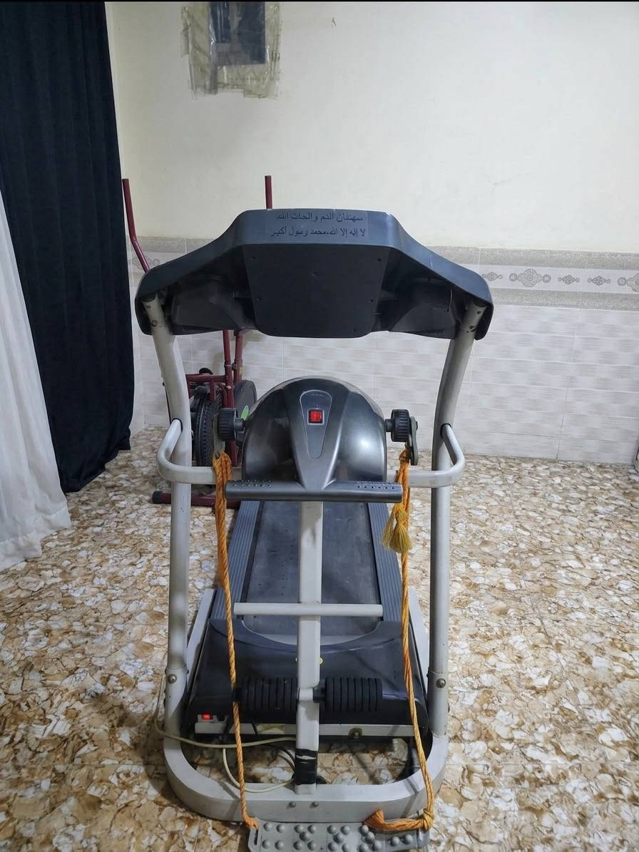السلام عليكم جهاز رياضي شغال مع بايسكل رياضي للبيع
***********
