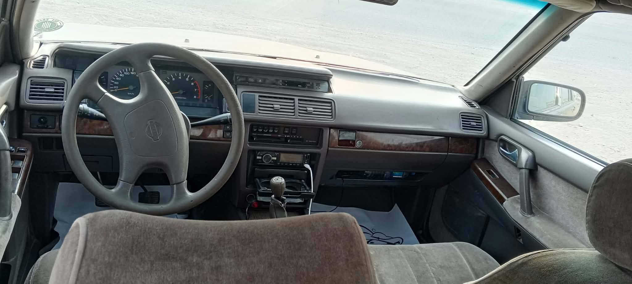 نیسان سدریک 2001 سەنەوی تا2030 تازەیە چوار تایەی نوێی لە ژێردایە بێدەعم بێ بۆیاخ گێڕومەکینەو ئەکسل بەشەرت پێشدوا چرکەی تیانیە تەبرید ساردو گەرم ئیشەکات هەموگیانی وەک بیلاد ماوەتەوە . السليمانية, العراق
