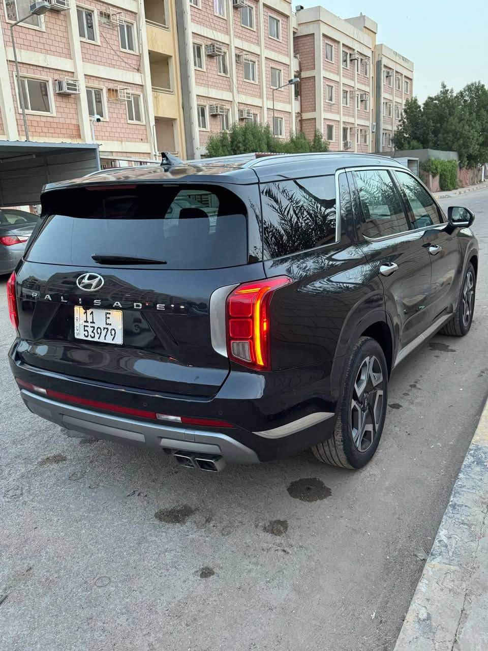 بلسايد موديل 24  فئة لمتد لون نيلي فول مواصفات تبديل بنيد وبيه بارد في جاملغ الايمن فقط ماشية 25الف ومرقم بغداد وباسمي السعر 240 بيه مجال بسيط 
مكان السيارة الحلة 
*********** فقط واتساب
*********** فقط واتساب
