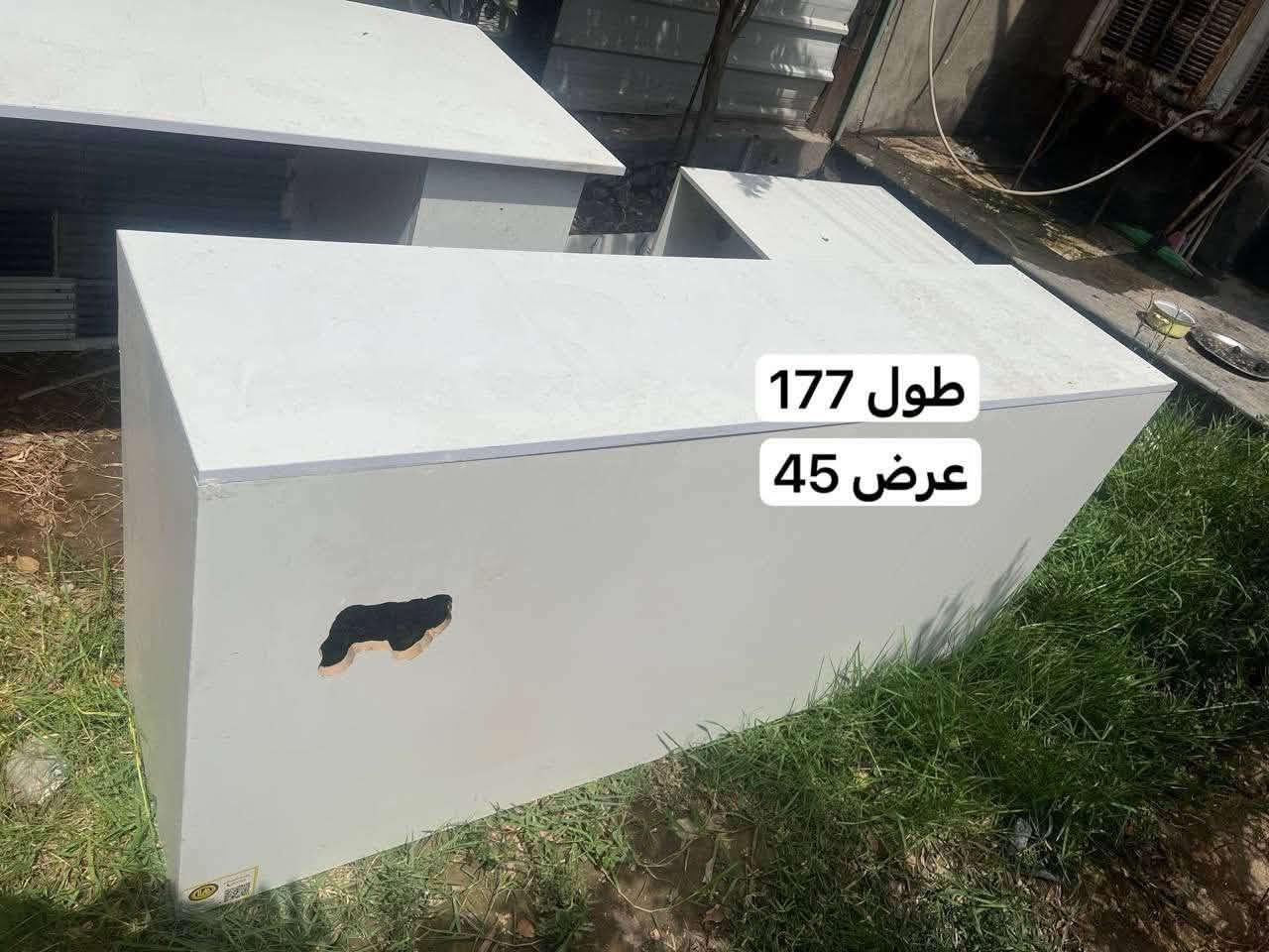 سلام عليكم غراض محل للبيع نوع الخشب HDF رايدهن كلهن ب250 الف مكاني بغداد حي الاعلام ***********
