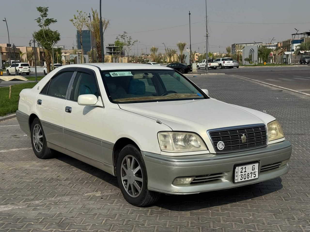 سلام وعليكم سياره جنون  2002رقم سليمانيه تحويل ثاني يوم تريد وكاله تريد تحويل ٣دكم محرك ديفور الجبير السياره جاهزه تبريد ثلج حداديه تخم تاير جدد السياره بيه قطعتين صبغ فقط البقيه كفاله من الكص والنقل  السعر 115 وبيه مجال مكاني البصره ياسين خريبط . الرقم ***********

