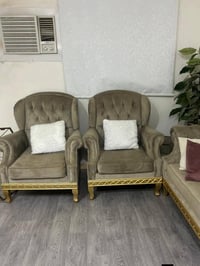 كنب • بتقسيط • نقد
