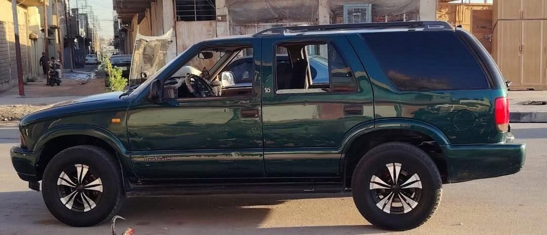 السلام عليكم جمسي جيمي موديل 98 رقم نينوى باسمي محرك 6 ڤي كير توماتيك شرط ثنينهم بدون صبغ بدون ضرر مكان السياره حي الاعامل اتصل على الرقم وادلل السعر46 وبيها مجال بصيط    *********** هاذا بي وتس بس 
***********
