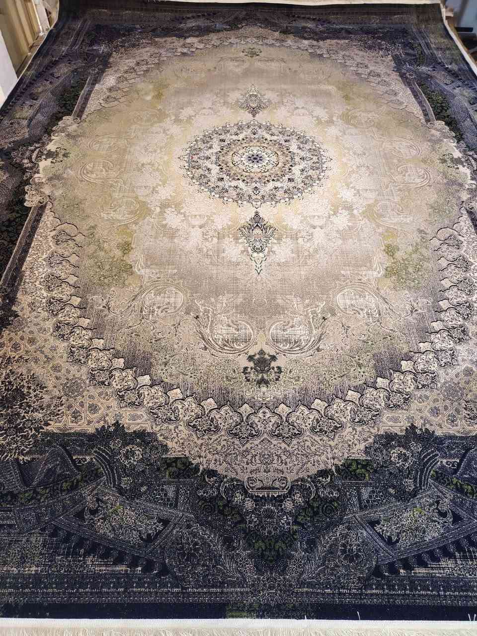 سجاد كاشان • ١٢٠٠ شانه • ٧٠٠ شانه
