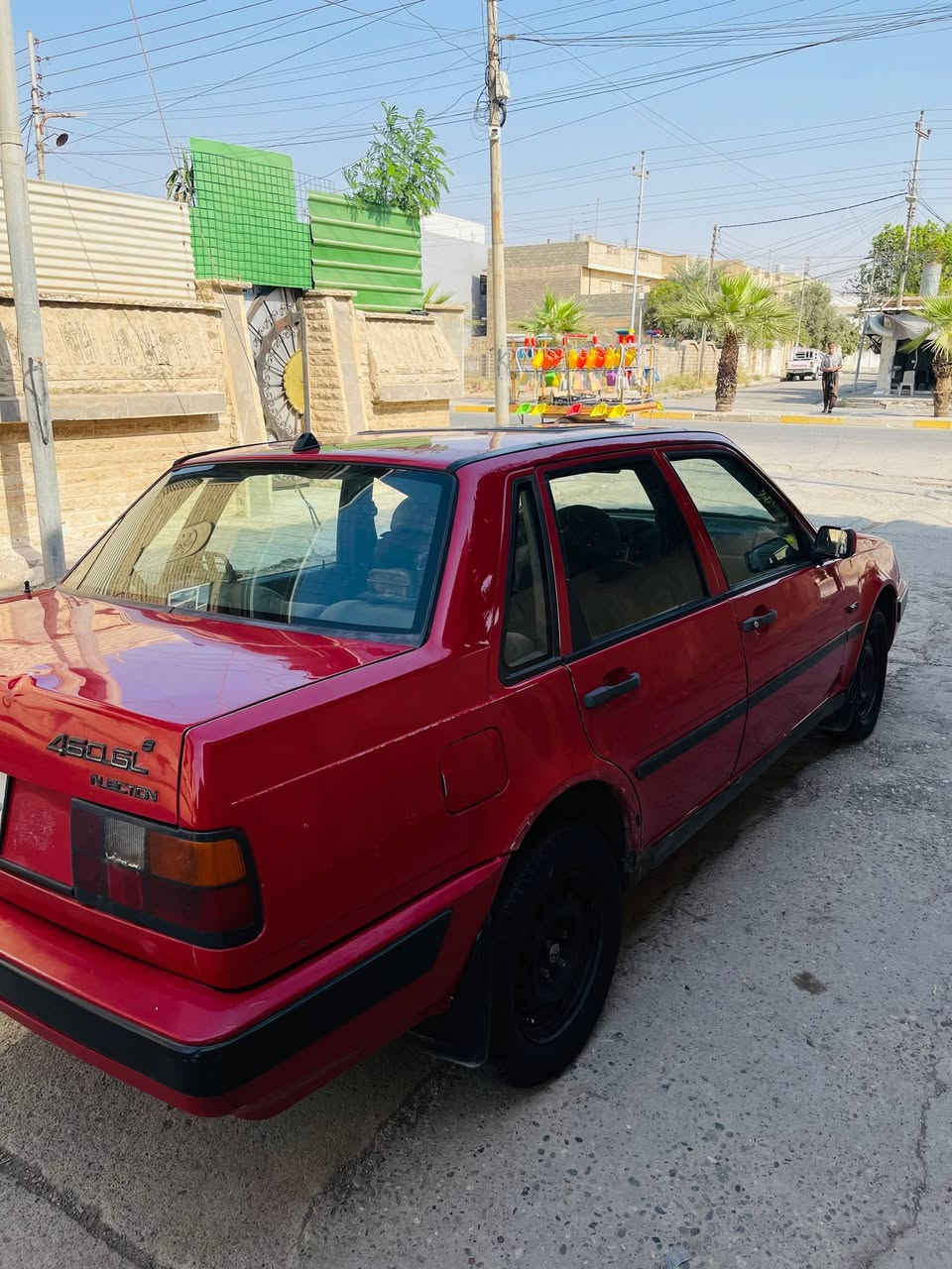 السلام عليكم سياره فولفو للبيع موديل 91 الحجم 460 محرك 18 السياره رقم نينوى الماني 2029 تنتهي السنويه السياره مكفوله من الحادث صبغ ما بيها السياره قدام العين السياره بها كابون جديد  الاستفسار اكثر على هذا الرقم *********** الاستفسار على الواتساب السعر 25 ورقه وبيها مجال
