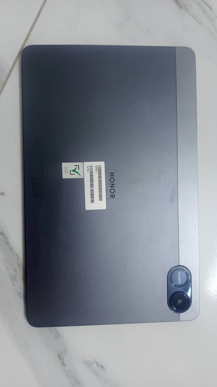 السلام عليكم ايباد HONOR Pad x9
مستخدم فتره قصيره اخو الجديد   بعده بل ضمان الشركة 

مكان مدينة الصدر سعر 275 ࢪ. ***********
