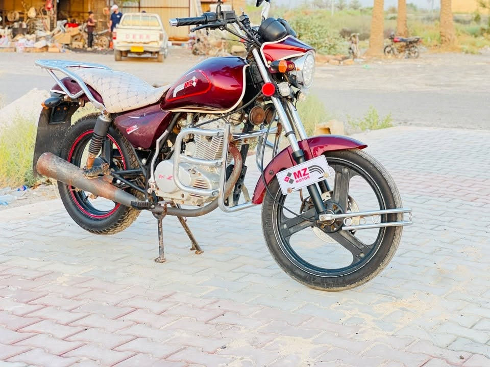 السلام عليكم ماطور للبيع MZ موديل 2018  الرقم *********** السعر مليون وبي مجال بصيط
