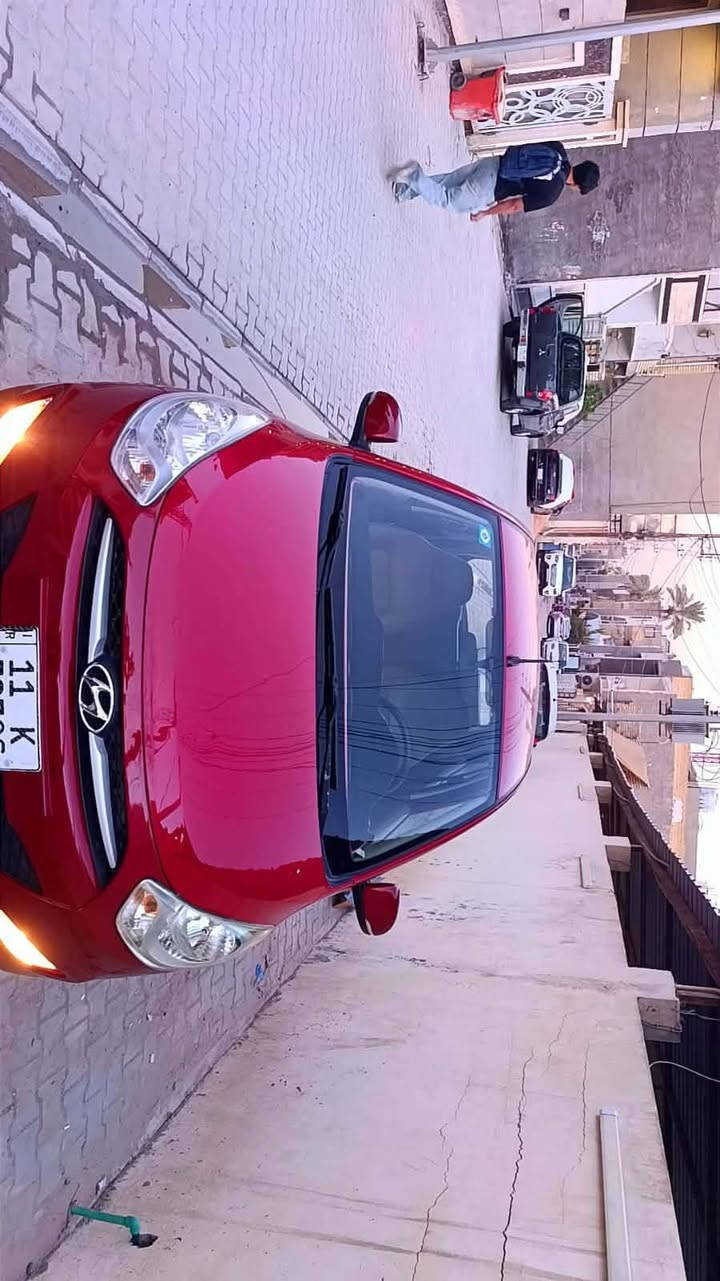 السلام عليكم
هونداي i10
2015 لون احمر
السياره كلش حلوه وجديده غرفتهه جديده كير محرك كله جديد تبريدهه ثلج محرك (4) سلندر المرغوب ( شاشه وكامره خلفيه ) ماشيه 61،000 كلم 
يعني بعدهه مماشيه هوايه ومرتبه
الرقم جديد دولي (الانگليزي ) هزه جديدة يعني بس 35 الف مال تحويل
تخم تاير جديد جواهه بعده ممستعمل كامله من جميع النواحي  ومتحتاج مصرف ابد 
سعر مناسب جدا 

مكان السياره بغداد  الدورة
للتواصل تلفون + واتس اپ
*********** بغداد, العراق
