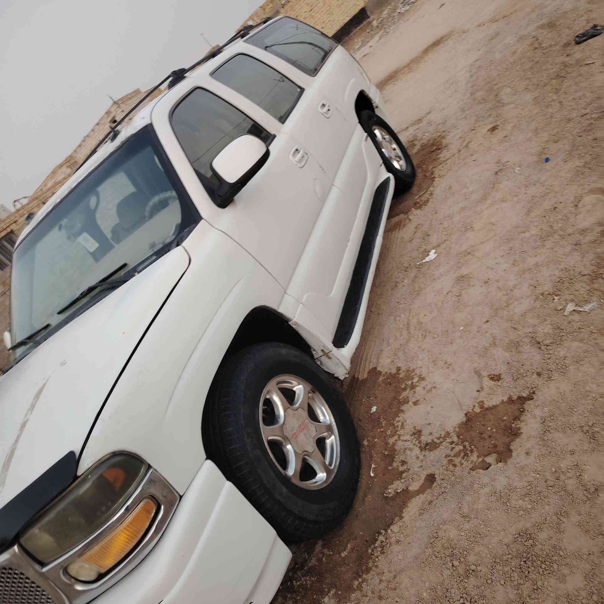 2004 شرط التحويل رقم بغداد خصوصي
مكينه 5300 كير 700 كفاله
حداديه كهربائي كل شغاله
تبريد جاهز السيارة من كلشي
سعر (80) وبيه مجال قليل.      مكاني ديوانية
  تفاصيل أكثر اتصل ***********

***********
