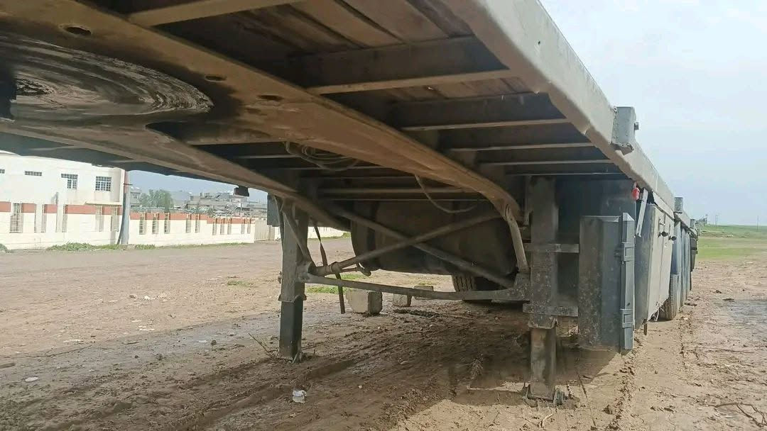 لبيع فلات***********
