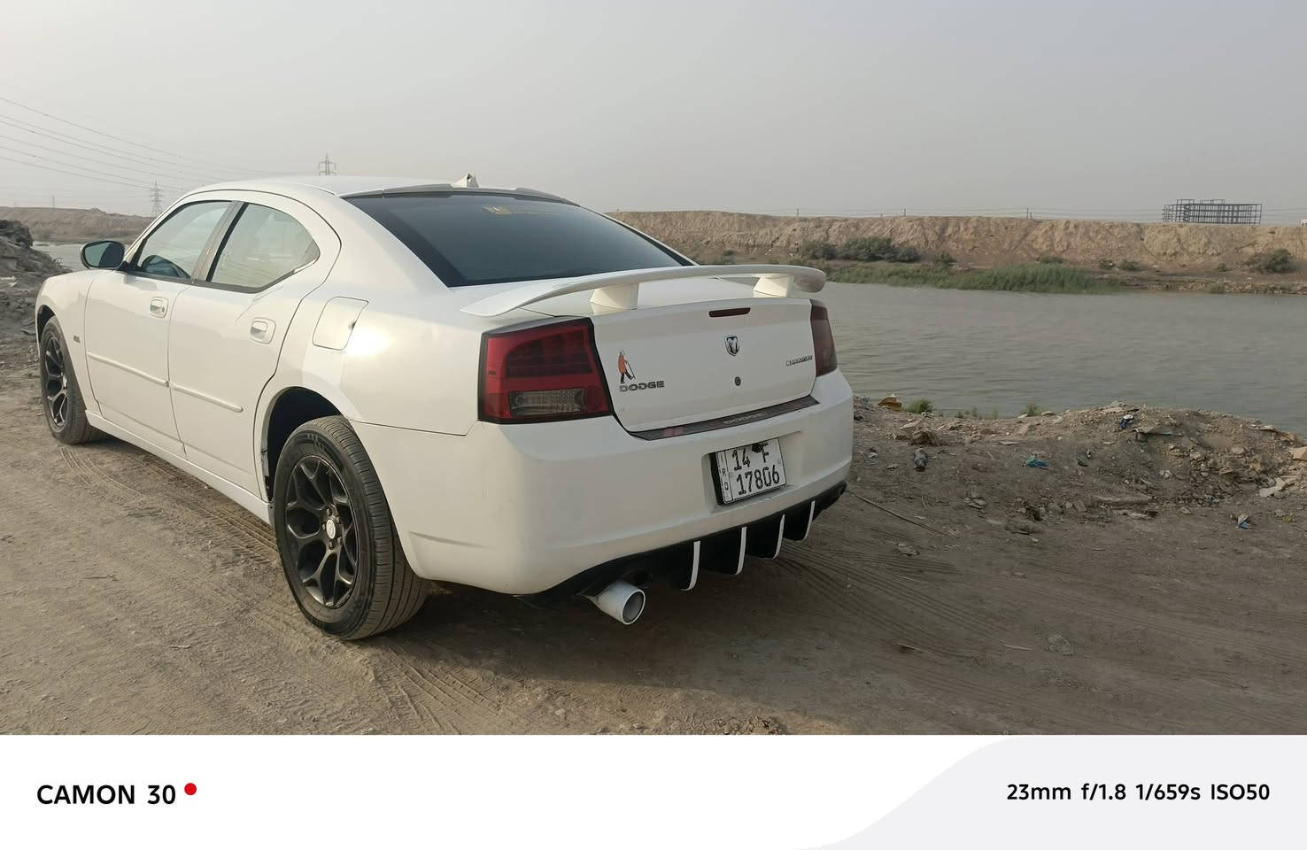 البيع والمراوس شارجر موديل 2009اصل مكينه 3500جديده توني شاده رقم بصره نكليزي السياره مكفوله من الضربه بيه مكانات صبغ قليل  حداديه جديده كله توني مسويه التبريد كبريسر عاطل الباقي كله جاهز السعر 98 مكاني ناصرية مركز الاستفسار الاتصال علا رقم ***********

نص مكتوب في الصور:
- CAMON 30 23mm f/1.8 1/807s ISO53
- CAMON 30 23mm f/1.8 1/702s ISO52
- CAMON 30  23mm f/1.8 1/807s ISO52
- CAMON 30 23mm f/1.8 1/659s ISO50
- CAMON 30
- 23mm f/1.8 1/509s ISO50