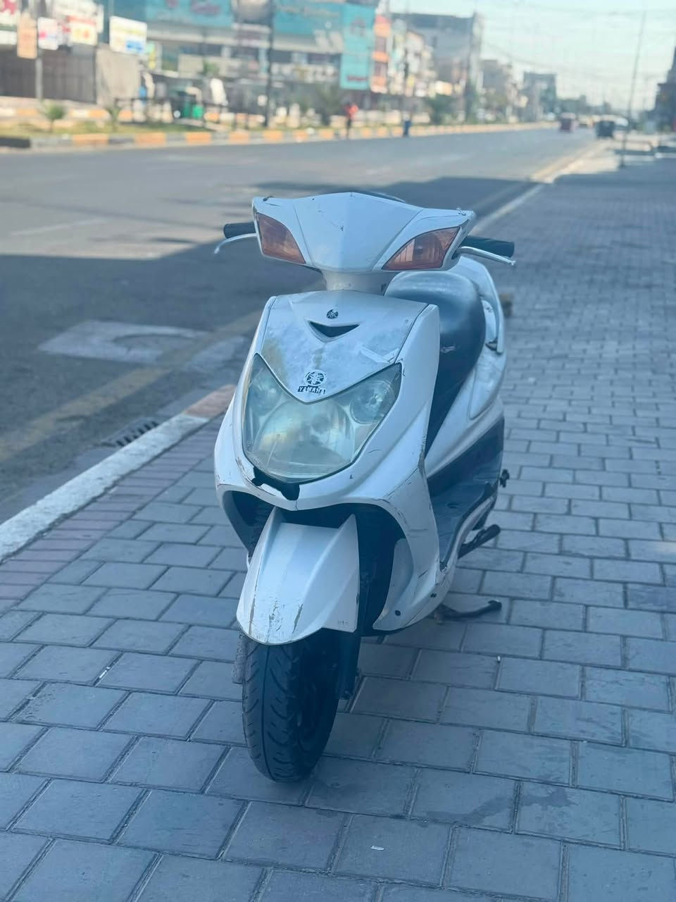 سكنس فحل كفاله عامه  كلش جديده جيب فيتر وتعال من باب البيت تاخذها برغي نقص مابيها مكاني بغداد حي اور *********** السعر 550 بجم بي كسر صغير موضح بلصور

