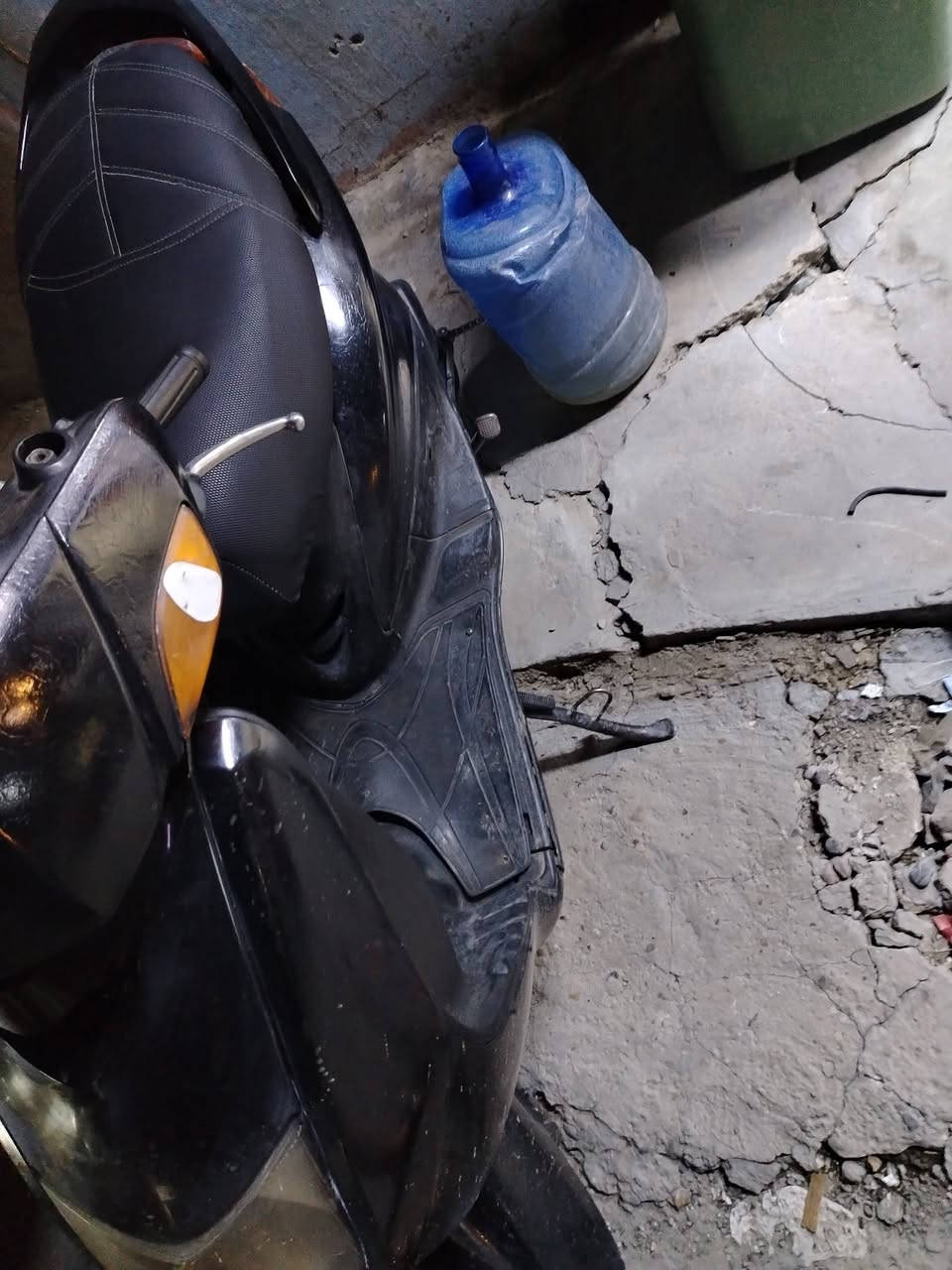 سلام عليكم للبيع سكنس نثيه بغداد الكاظمية +الحريه ***********   سعر ٣٥٠ بيه مجال
