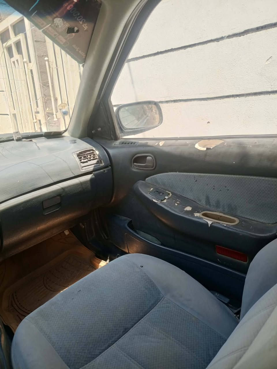 السلام عليكم سيفيا 93 رقم بابل للبيع كلشي بيها جديد مشط ستيرن باتري حداديه تبريد ثلج تخم تاير جديد كهربائيات كلها جدد عدادات كلها شغاله داخل كله شوف العين دشبول جديد فقط الكشر بي ترتيب وبيها نص  داير هلال بي خياس مشتري جديد السعر27 الميعجبه يعبر المنشور تعليقك يعكس اخلاقك ***********
