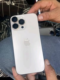 📱 📱 iPhone 16 Pro Max للبيع  ✨ الجهاز نظيف جداً وكلشي نضيف 🔋 صحة البطا...