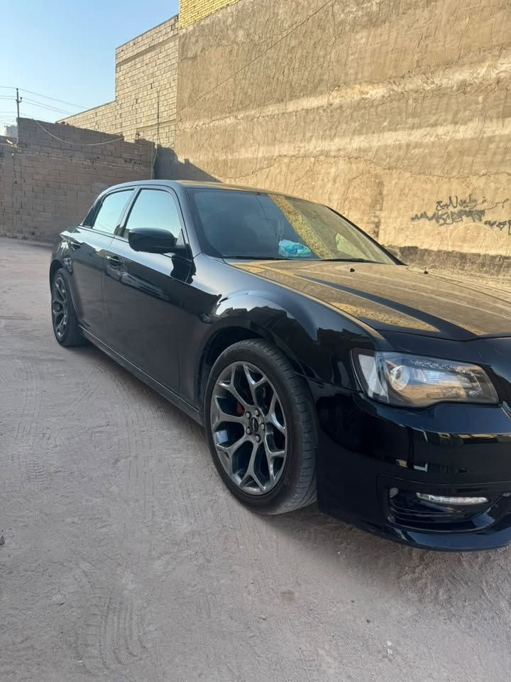 اوباما
وارد كندي ٢٠١٨ 
سياره كلين كفاله عامه 
مواصفات s فول بانوراما 
ماشيه ٩٠ 
رقم اربيل سنويه ٢٠٣٠
حداده جديده تخم تايرات جدد ربع ما تصرف ع سياره 
كير مكينه تبريد كفاله 
مكان سياره بصره 
((( سعر ٢٦٥ و بيها مجال ))) 
تواصل ***********
