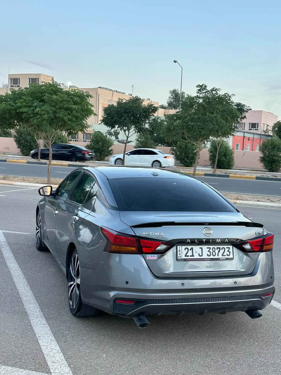 التيما SR • ٢٠٢١ • ٩٠٠٠٠ ميل