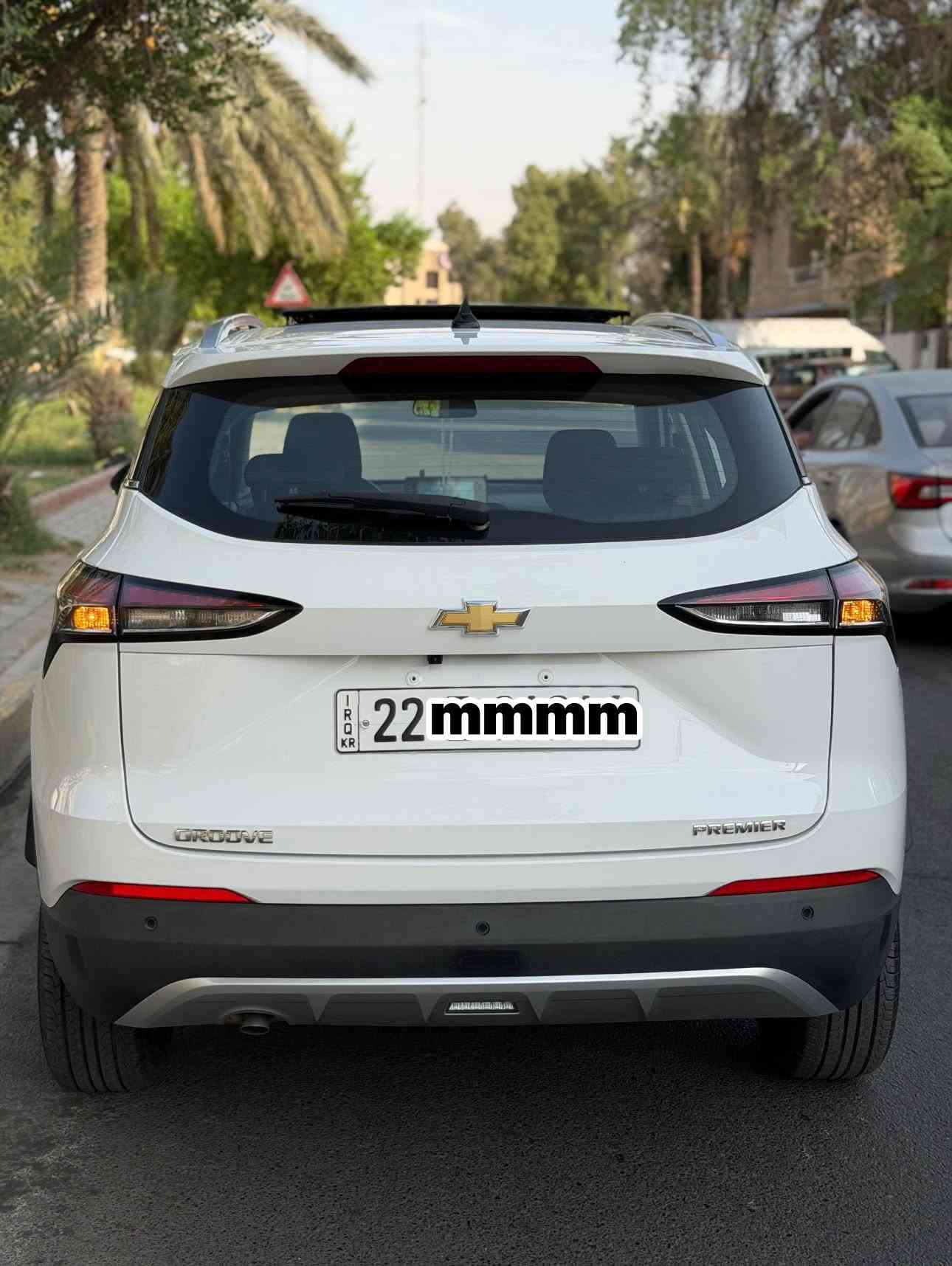 السلام عليكم
‏chevrolet groove 2023 Premier
شيفروليه كروف 2023 بريمر
مواصفات فوووول الفووول بريمر  1/1
 قماره سلايد بانوراما 
بصمه 
تبريد بيانو مركزي 
تحكمات ستيرن 4 جهات 
كشن كهرباء
مري شفط
لد نهاري
شاشه اندرويد وكاربلي
محرك 4 سلندر 1500 تنفس طبيعي المرغوب
سيارة جديدة ماشيه 700 كم زيرووووو وكالة المنصور 
مكفولة كفالة عامة 
 رقم اربيل سنويه وهزه كله جديد شرط التحويل وكاله
• السعر: 128$
• المكان: بغداد

للتواصل ***********

نص مكتوب في الصور:
- mmm
- mmmmmm