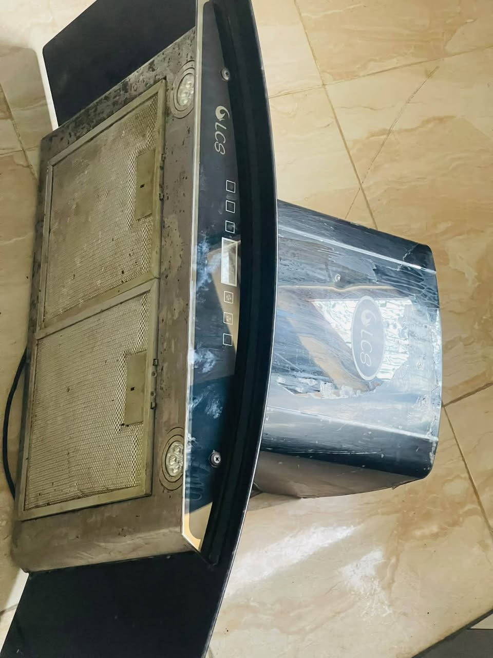 لا توجد تفاصيل

نص مكتوب في الصور:
- طباخ بلازمه سعر ٥٠
- طباخ حيل نضيف استخدم شي قليل ١٢٥
- مفرقه مطبخ سعرها ٧٥ مستخدم شي قليل