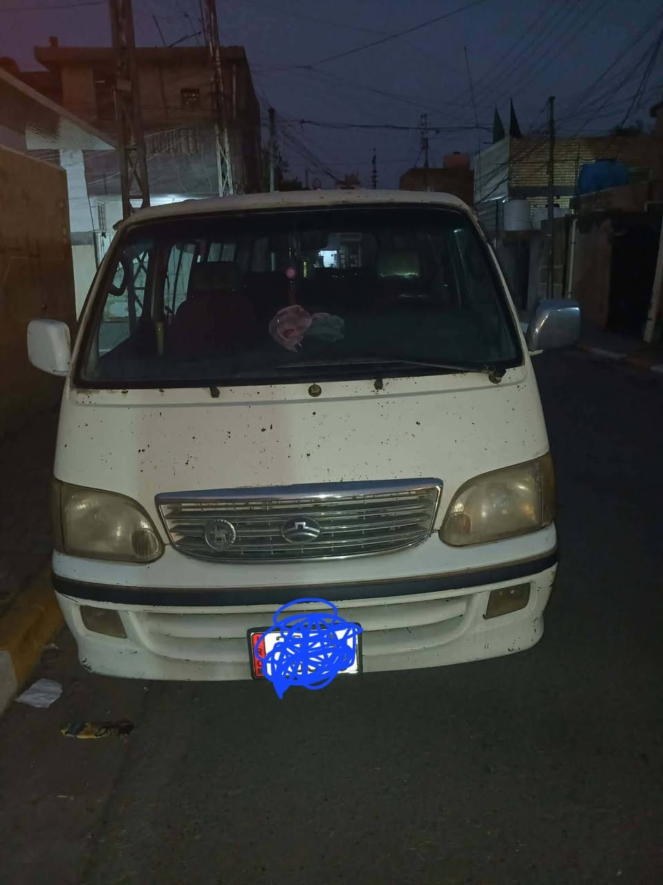 سياره دير موديل ٢٠٠٩ نظيفه مصفره غرامات باسمي مكفوله من كل شي رقم نكليزي ديالى السعر ٤٥ وبيها مجال  للشراي  المكان الحسينيه الراشديه اتصل عالرقم وتدلل ***********
