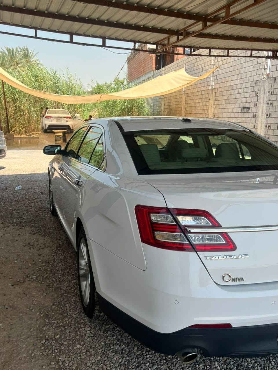 فورد 2013  لون ابيض ✅
بدون صبغ وبدون تبديل قطع
مواصفات ال sel معروفة
محرك 6 سلندر 3500
كير ومكينه جديد وبشرط 
ادامة كامله بلكات نوازل كهربائيات كله جديد وكاله
صدر امامي خلفي جديد
تخم تاير جديد
داخل بيجي
كشنات بلاديه 
تحكم كشنات كهرباء
 شاشه وكاميرا
حساسات خلفي 
تحكمات ستيرن جهتين كامل
تبريد قطعتين
تخم تاير جديد
ويل حجم 19 وكاله
السياره كامله من كهربائيات بدون جطلات
سياره وارد خليجي شركه نيفيا
كود بالباب 
رقم سليمانية بأسمي
هزه وبراد جديد 
السياره نضيفة جدا 
ماشية 170 الف كيلو 
 مرفقة بالمنشور
سونارها مرفق بالمنشور رقم الهاتف
***********
