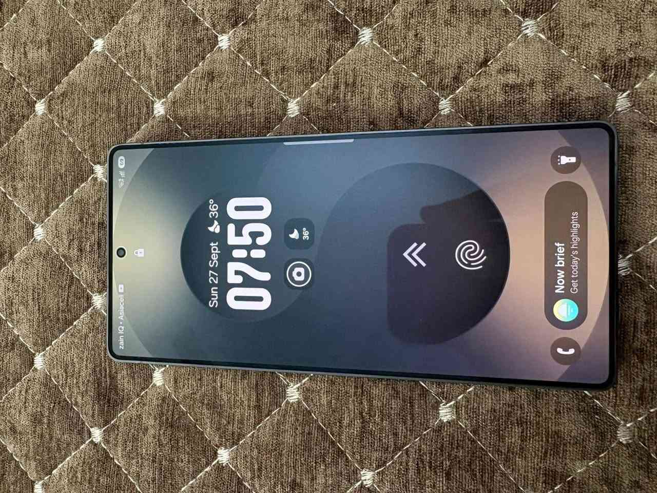 للبيع اس25 الترا ذاكرة 256 ماخذه من عين الفهد ( كارتون ضايع تكدر تتاكد من السيريال ) جهاز نظيف كلش شخط مابي سعره 950 قفل مكاني بغداد حي الجامعة 
***********
