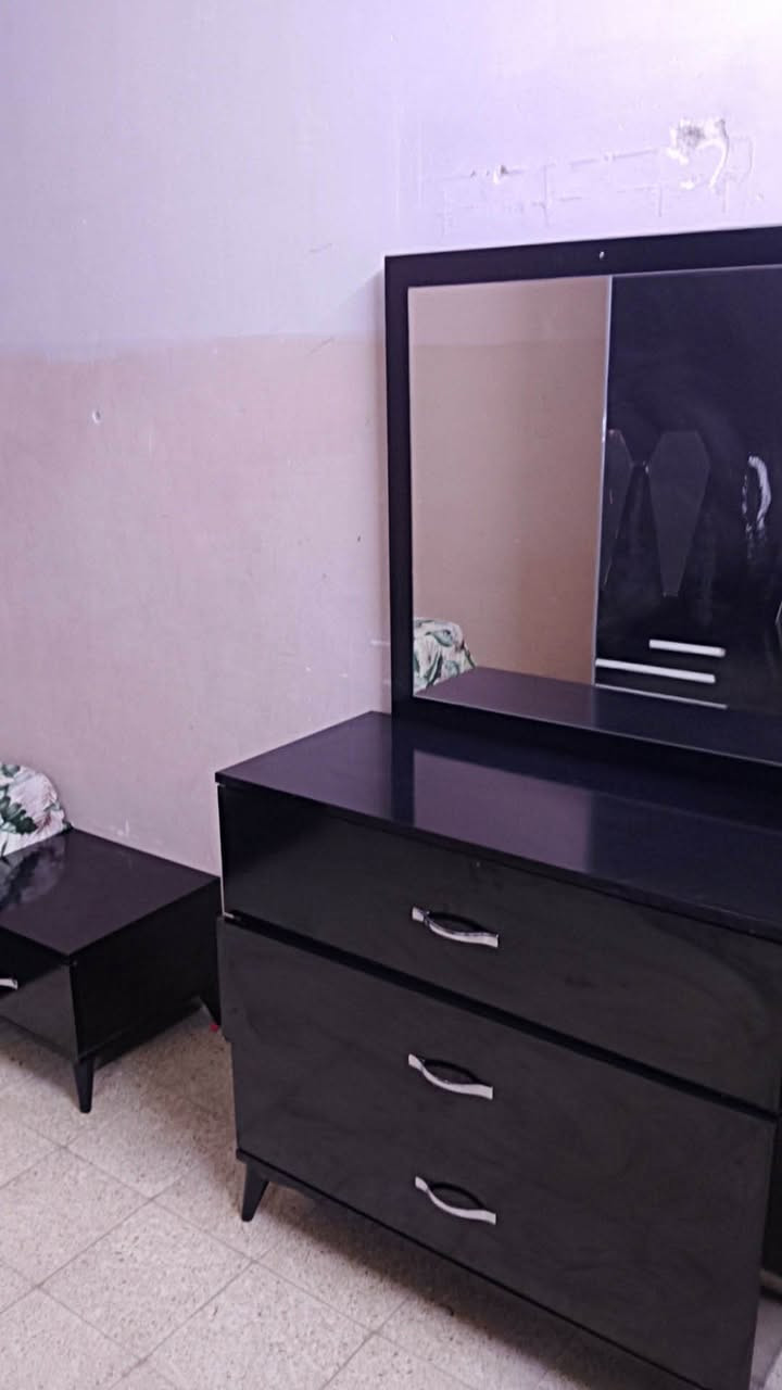 غرفه تركيه السعر 220 بيها مجال
عنوان سكنيه
للاستفسار ***********
