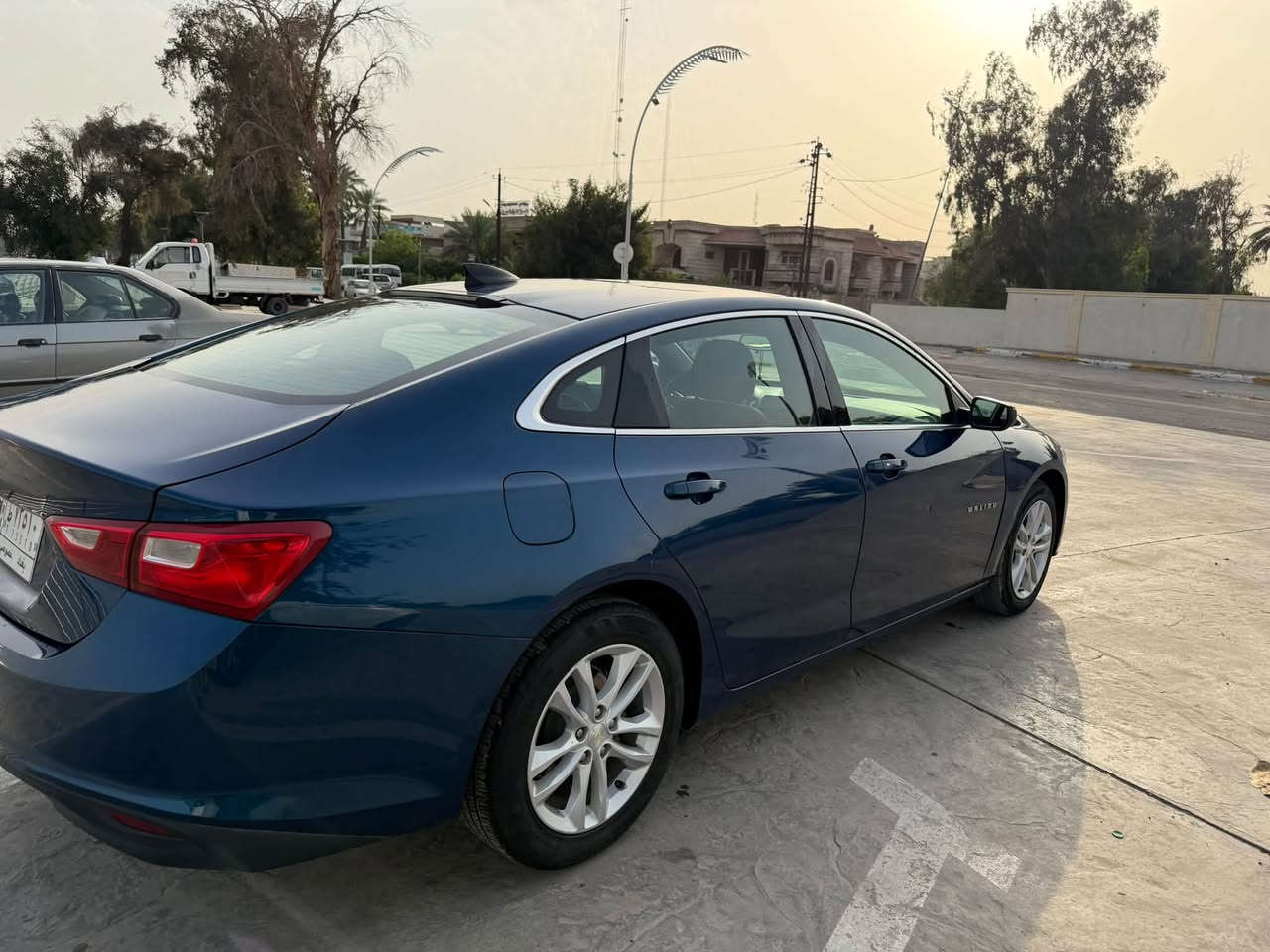 ماليبو موديل 2019 رقم بغداد ماشيه 51 ميل حقيقي رقم بغداد ضرر صبغ الدعاميه الاماميه وشبر بارد بل الباب الخلفي وصبع بل الهلال مال الجاملغ الخلفي مكاني بغداد ***********
